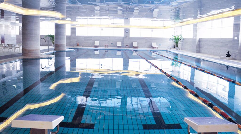 Циндао: Grand New Century Hotel