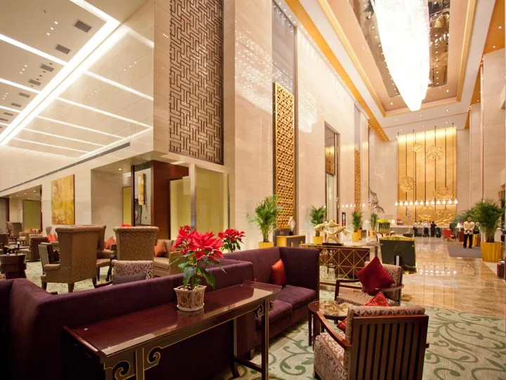Циндао: Grand New Century Hotel