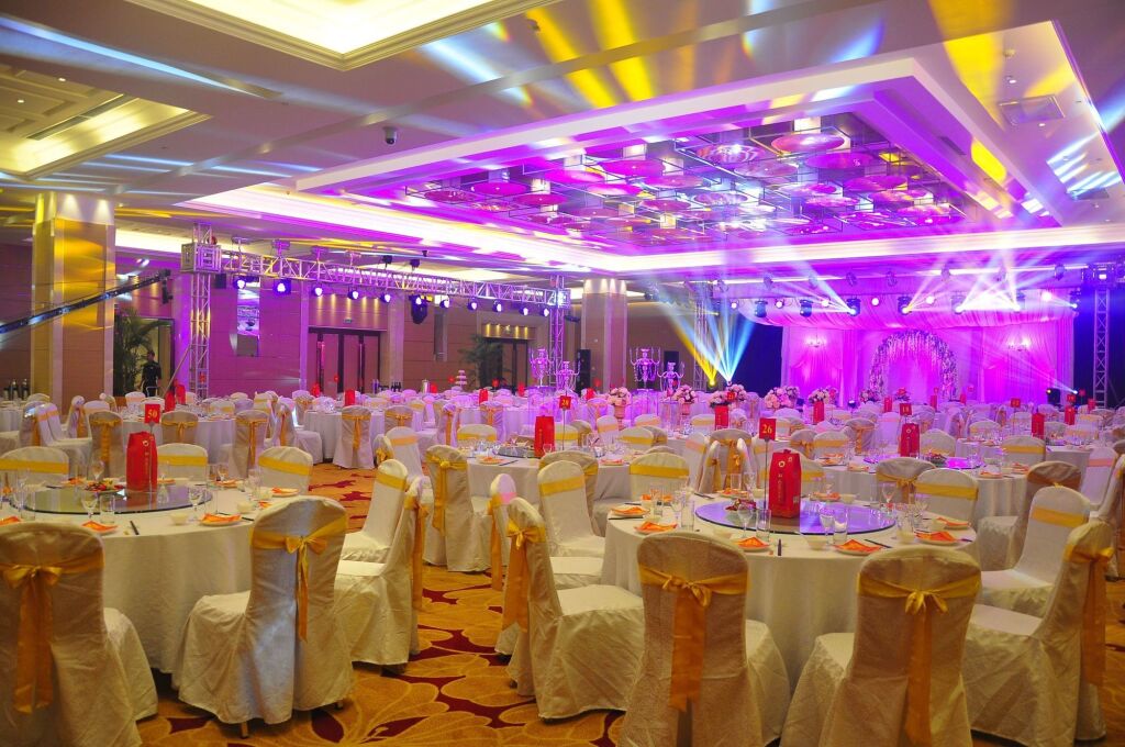 Циндао: Grand New Century Hotel