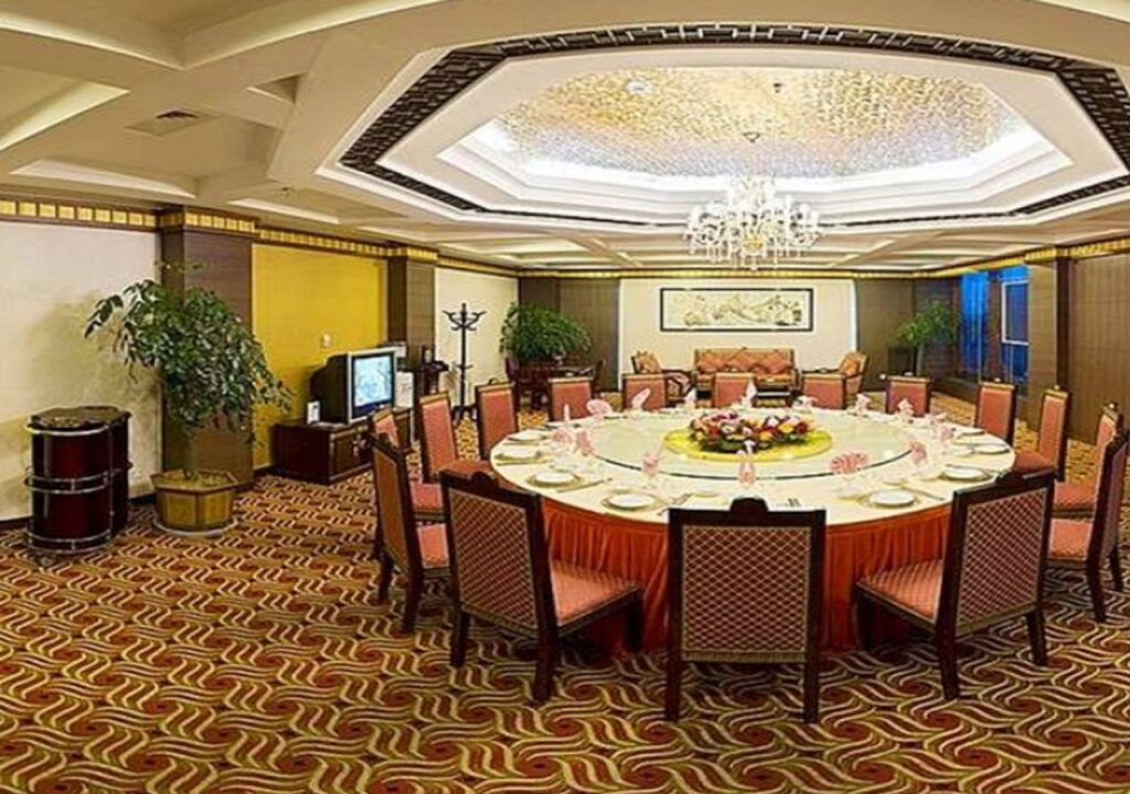 Дали: Dali Regent Hotel