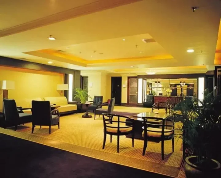 Пекин: Beijing Continental Grand Hotel