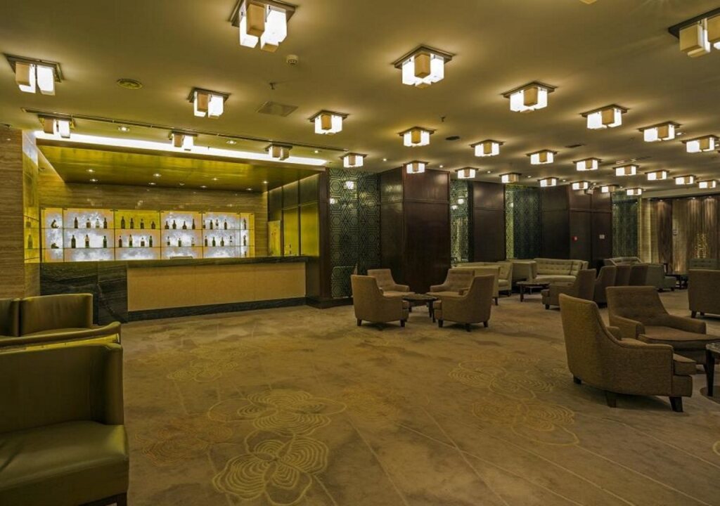 Циньхуандао: Peninsula Season Hotel Apartment