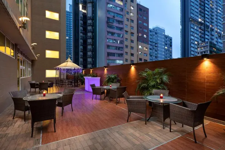 Гонконг: Ramada Hong Kong Harbour View