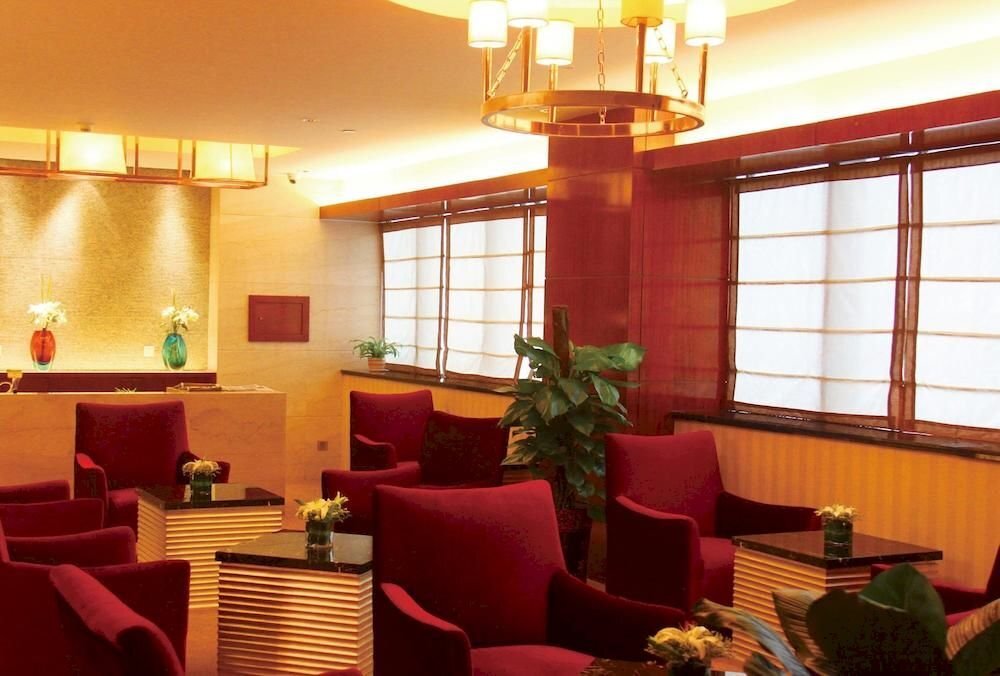 Цзинин: Sun Plaza International Hotel