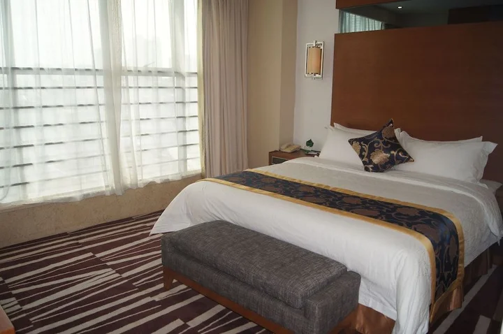 Шэньчжэнь: Sanlian Hotel