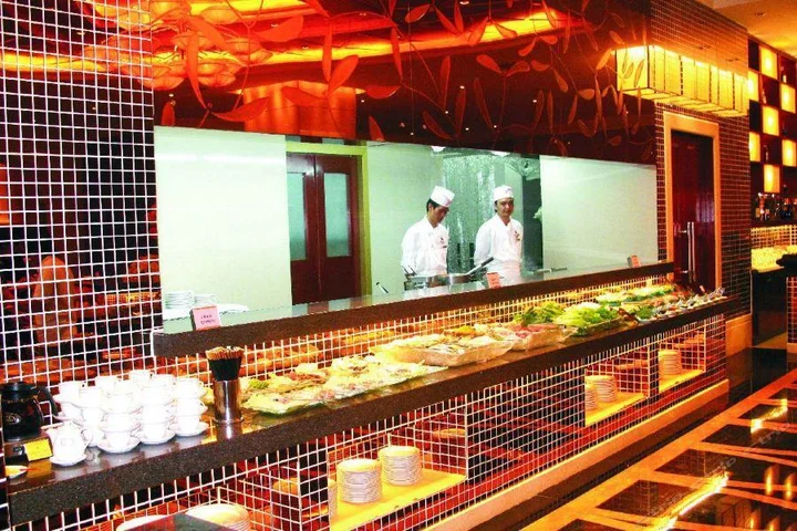 Шэньчжэнь: Royal Century Hotel