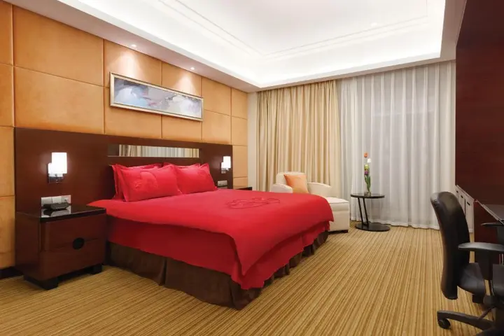 Ляньюньган: Ramada Plaza Lianyungang