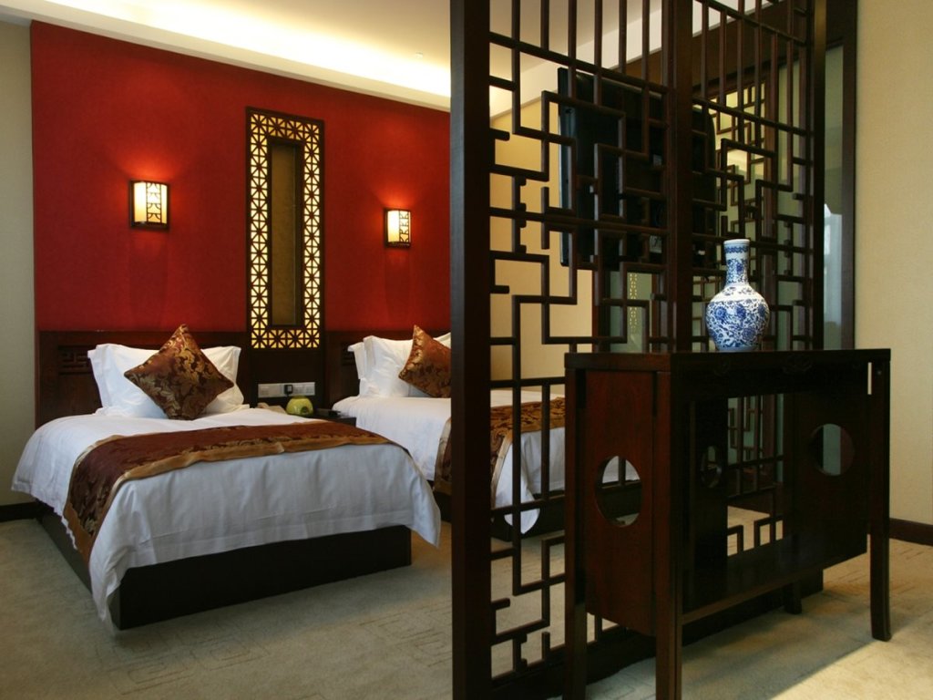 Цзиньчжун: The Kylin Grand Hotel
