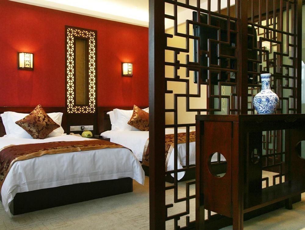 Цзиньчжун: The Kylin Grand Hotel
