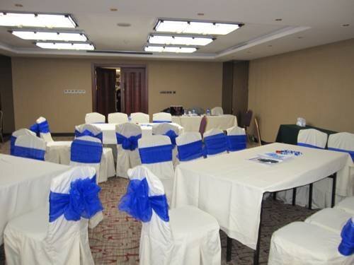 Шэньян: Eletel Hotel Shenyang