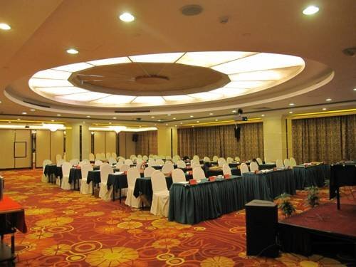 Шэньян: Eletel Hotel Shenyang