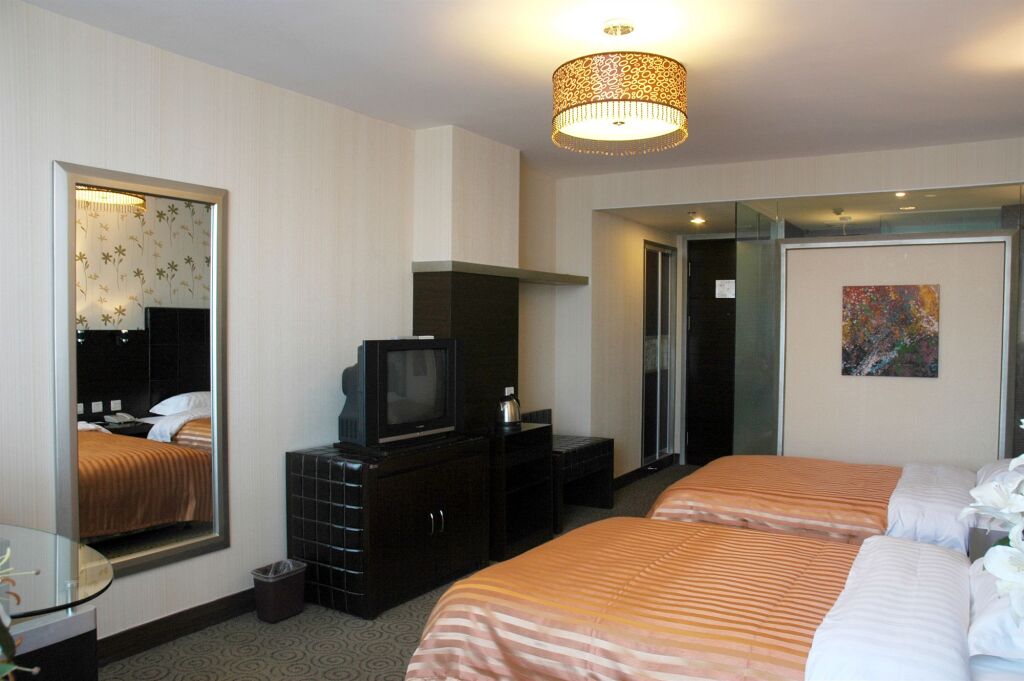 Харбин: Harbin Longda Times Hotel