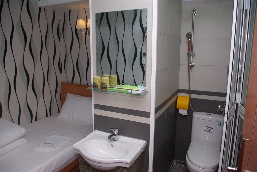 Коулун: Star Metro Hotel