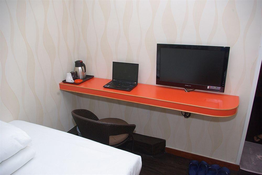 Коулун: Star Metro Hotel