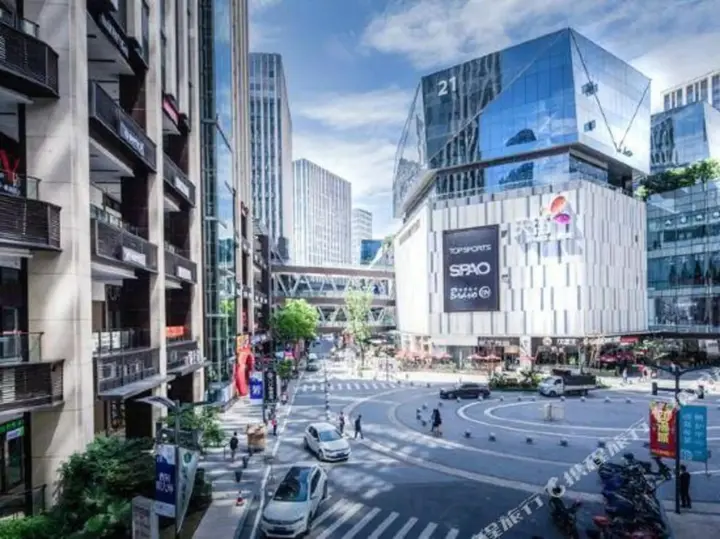 Чунцин: Chongqing Yaju Apartment