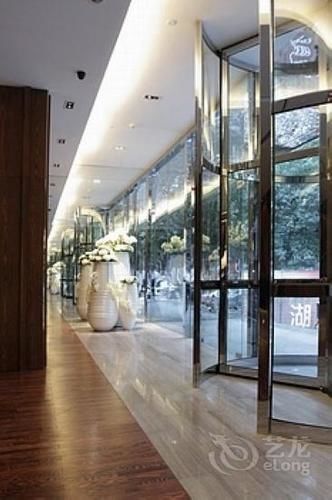 Ухань: Wuhan Yuntai 6 Plus 1 Hotel