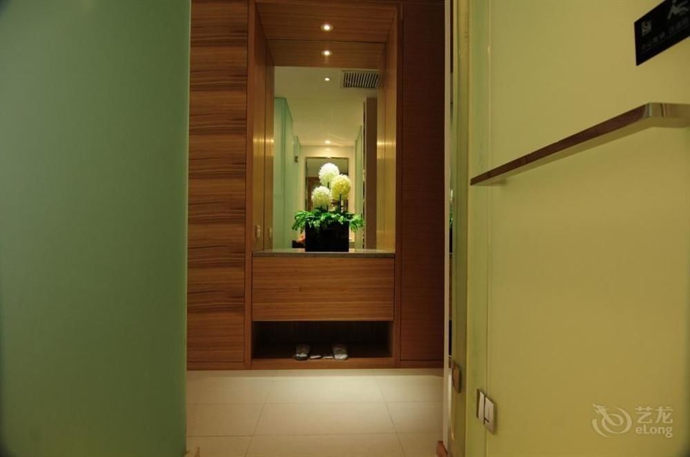 Ухань: Wuhan Yuntai 6 Plus 1 Hotel