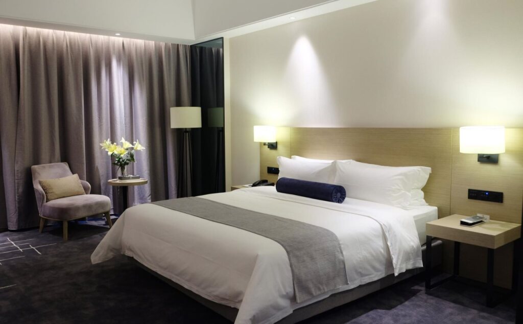 Kings land Linxi Hotel — фото 3