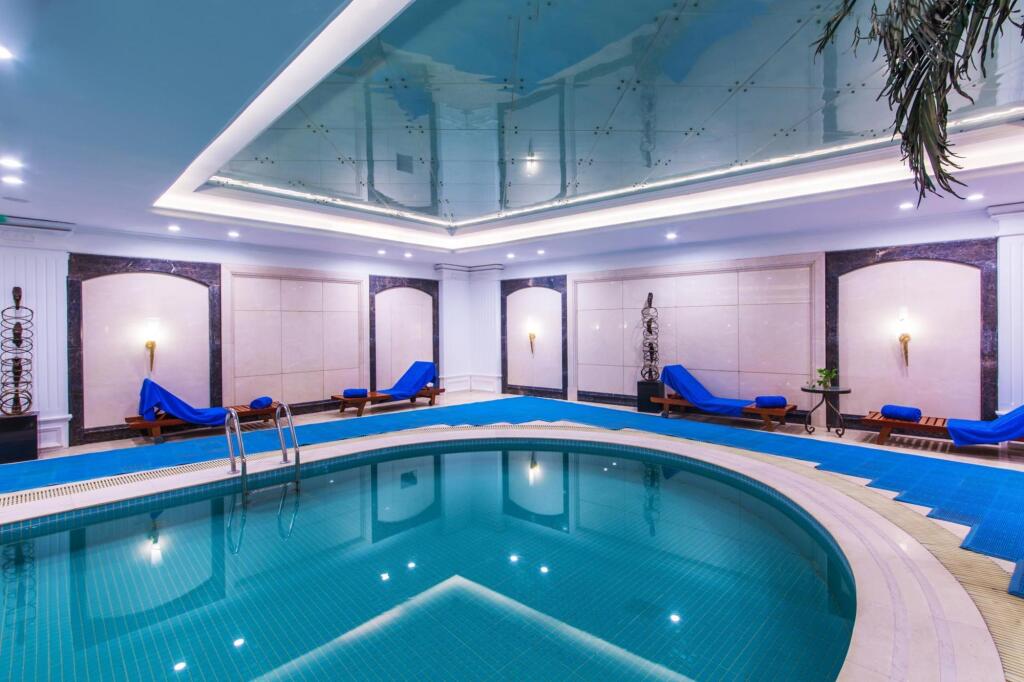 Таншань: Grand Metropark Guofeng Hotel Tangshan