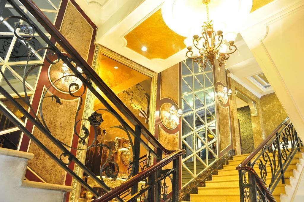 carousel image 1