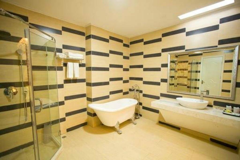 Гуйлинь: Guilin Go Home Convenience Inn