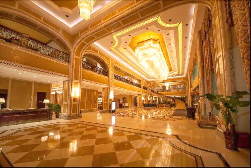 Синьсян: New Century Grand Hotel Xinxiang