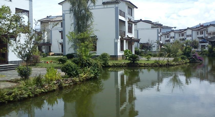 Баошань: Yunshangsiji Fairyland Hotel of Tengchong Jadeite
