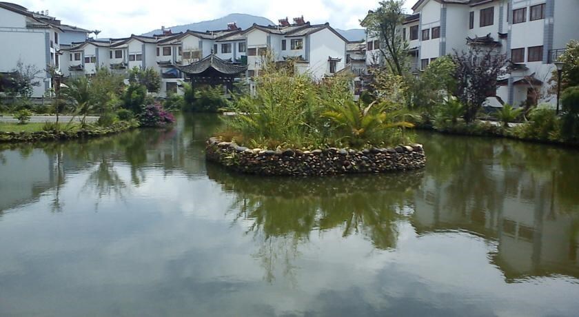Баошань: Yunshangsiji Fairyland Hotel of Tengchong Jadeite