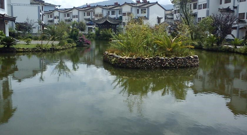 Баошань: Yunshangsiji Fairyland Hotel of Tengchong Jadeite
