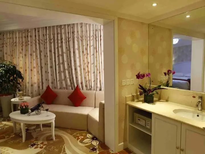 Пекин: Soluxe Winterless Hotel Beijing