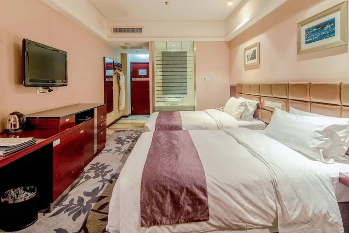 Цзиньчжун: Fengyan Jianguo Hotel
