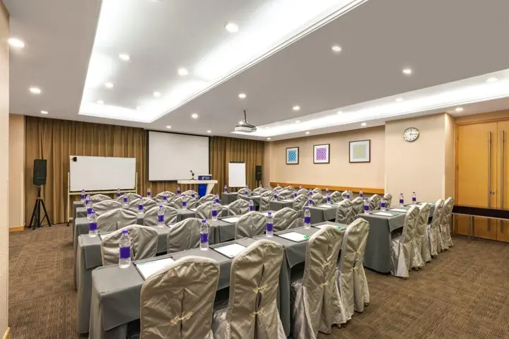 Пекин: Holiday Inn Express Beijing Shangdi by IHG