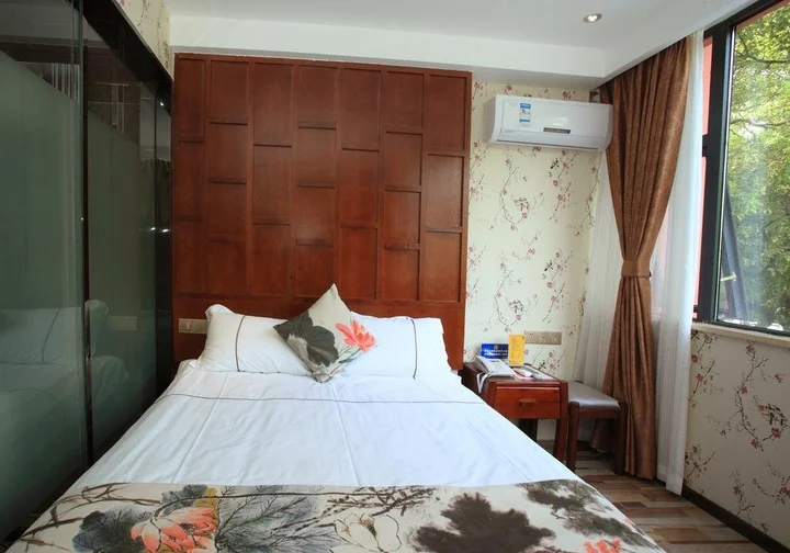 Гуйлинь: Guilin Jiang Xianghe Hotel