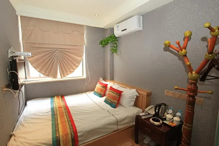 Гуйлинь: Guilin Jiang Xianghe Hotel