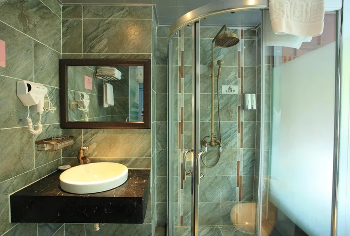 Гуйлинь: Guilin Jiang Xianghe Hotel