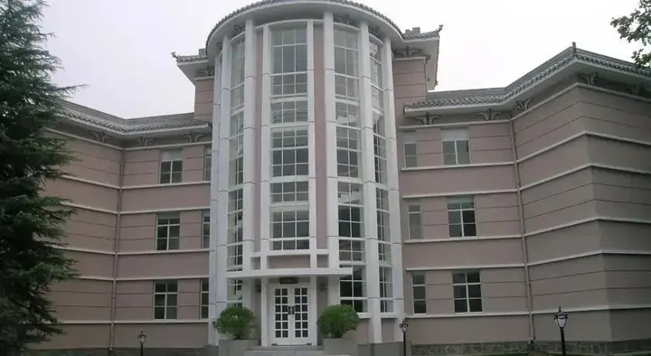 Хуаншань: Shanghai Federation of Trade Unions Huangshan Resort