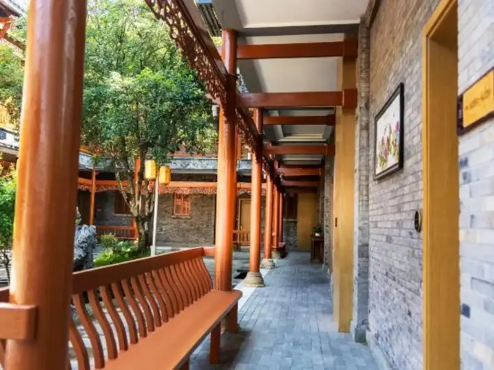 Чунцин: Taoran Hillseides Hotel
