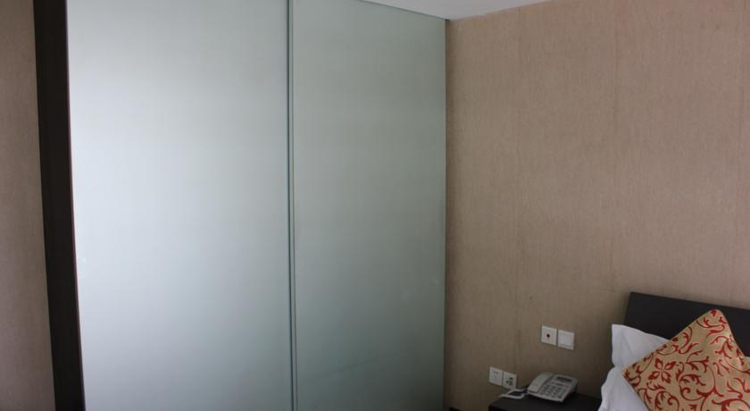 Нанкин: Nanjing Zhongfang Service Apartment