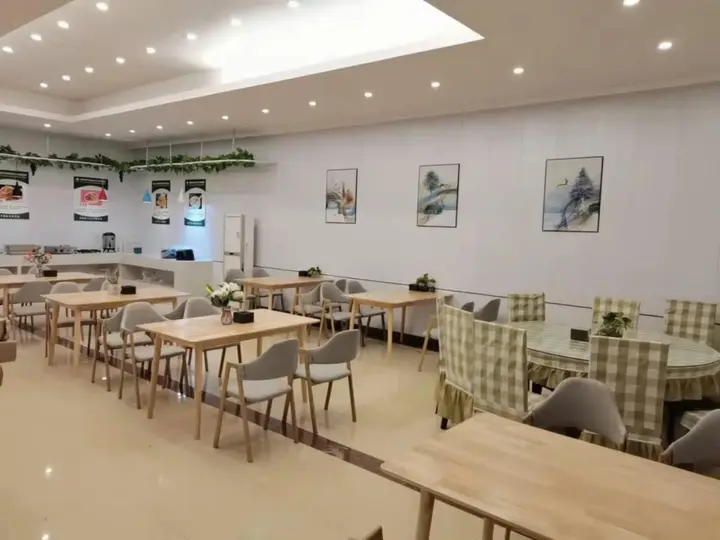 Чжэньцзян: GreenTree Inn ZhenJiang Jurong New Bus Station Express Hotel
