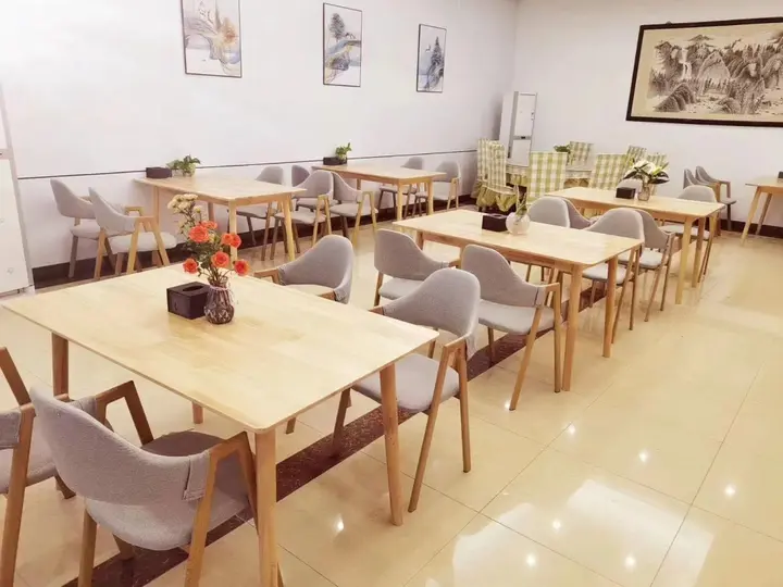 Чжэньцзян: GreenTree Inn ZhenJiang Jurong New Bus Station Express Hotel