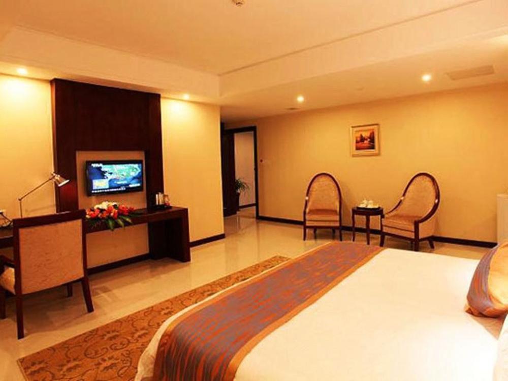 Нанкин: Gao Chun Palace Garden Hotel