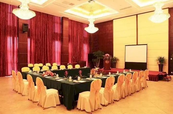 Нанкин: Gao Chun Palace Garden Hotel