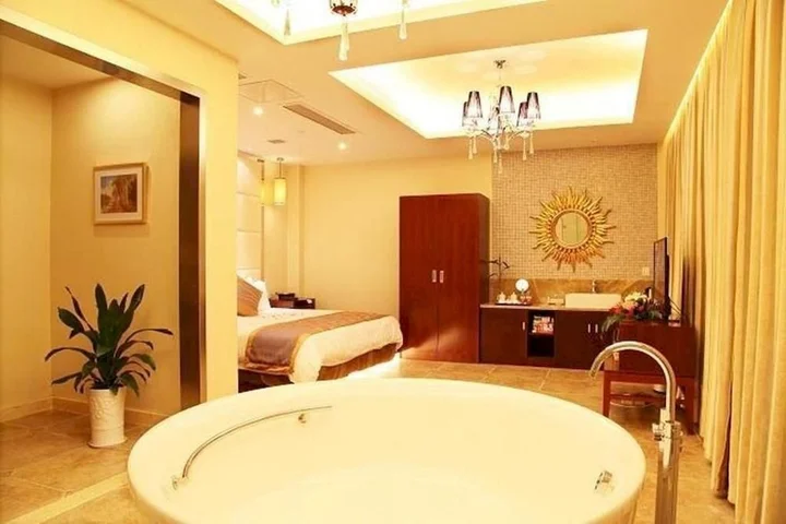 Нанкин: Gao Chun Palace Garden Hotel