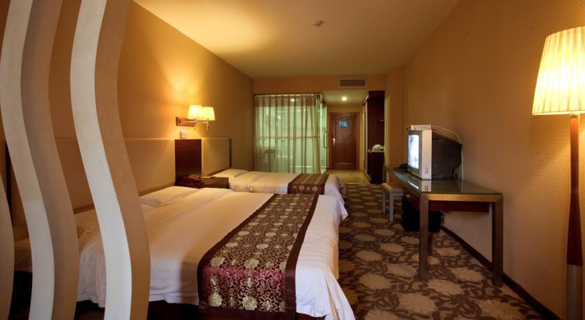 Гуйлинь: Yu Long Hotel