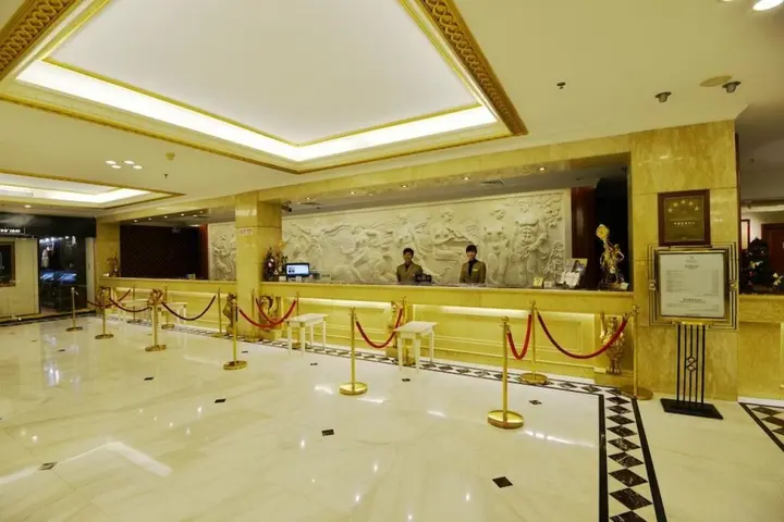 Циндао: Grand Regency Hotel