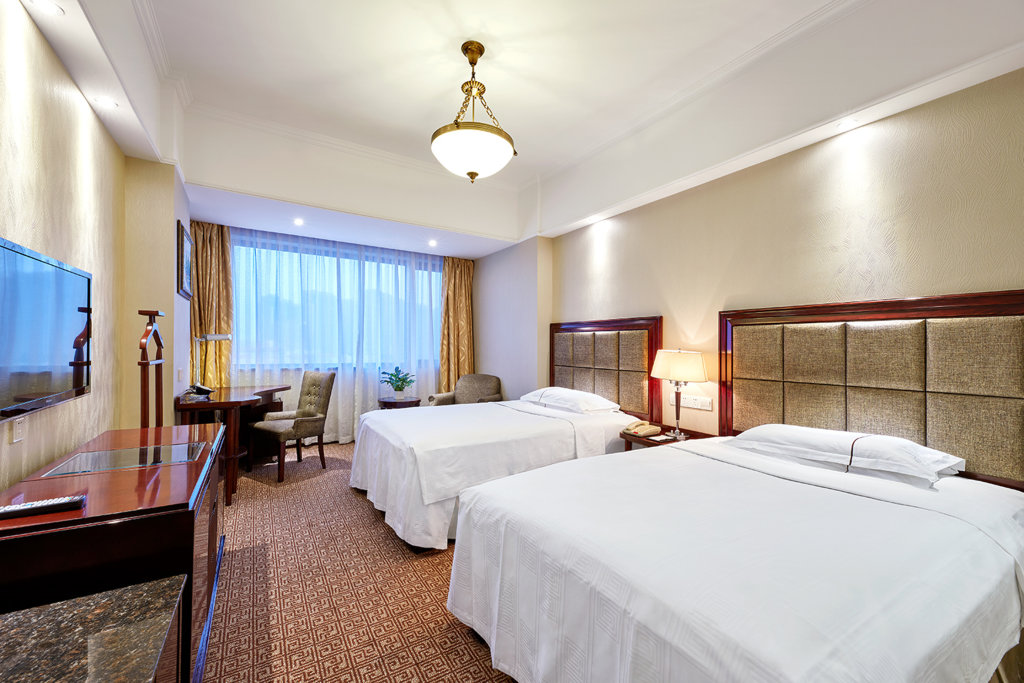 Циндао: Grand Regency Hotel
