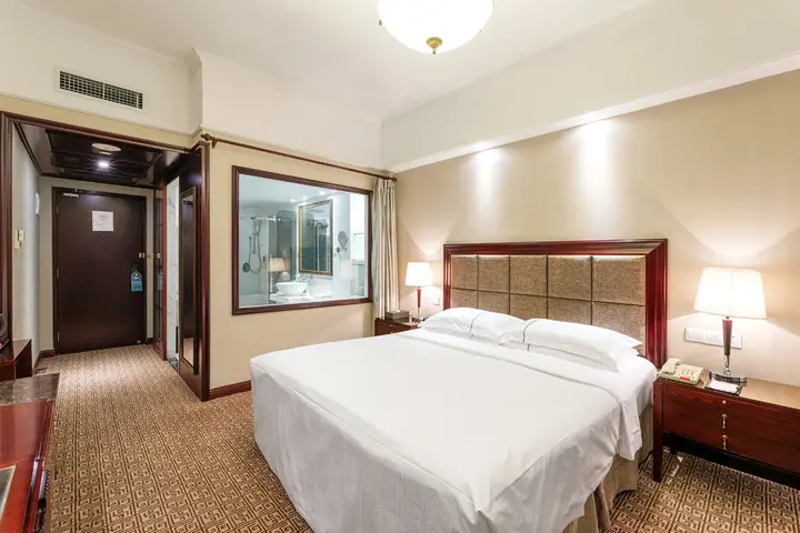 Циндао: Grand Regency Hotel