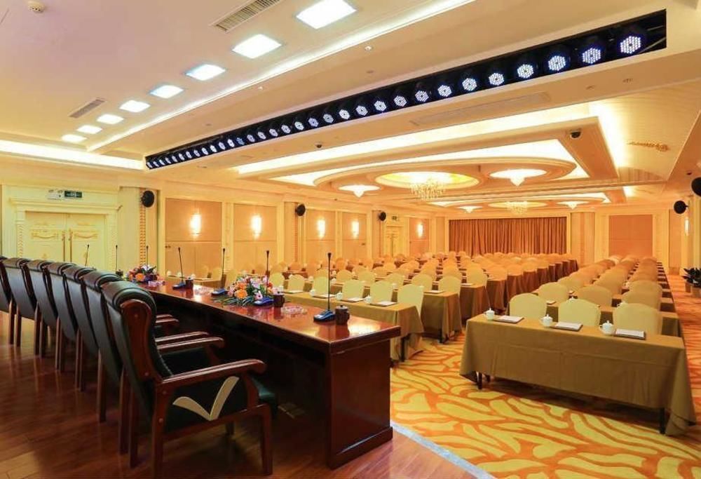 Чжанцзяцзе: Zhang Jia Jie Cili Hotel