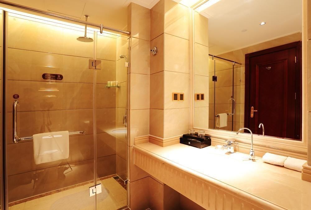 Чжанцзяцзе: Zhang Jia Jie Cili Hotel