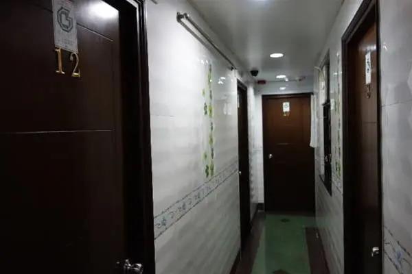 Гонконг: New China Guest House